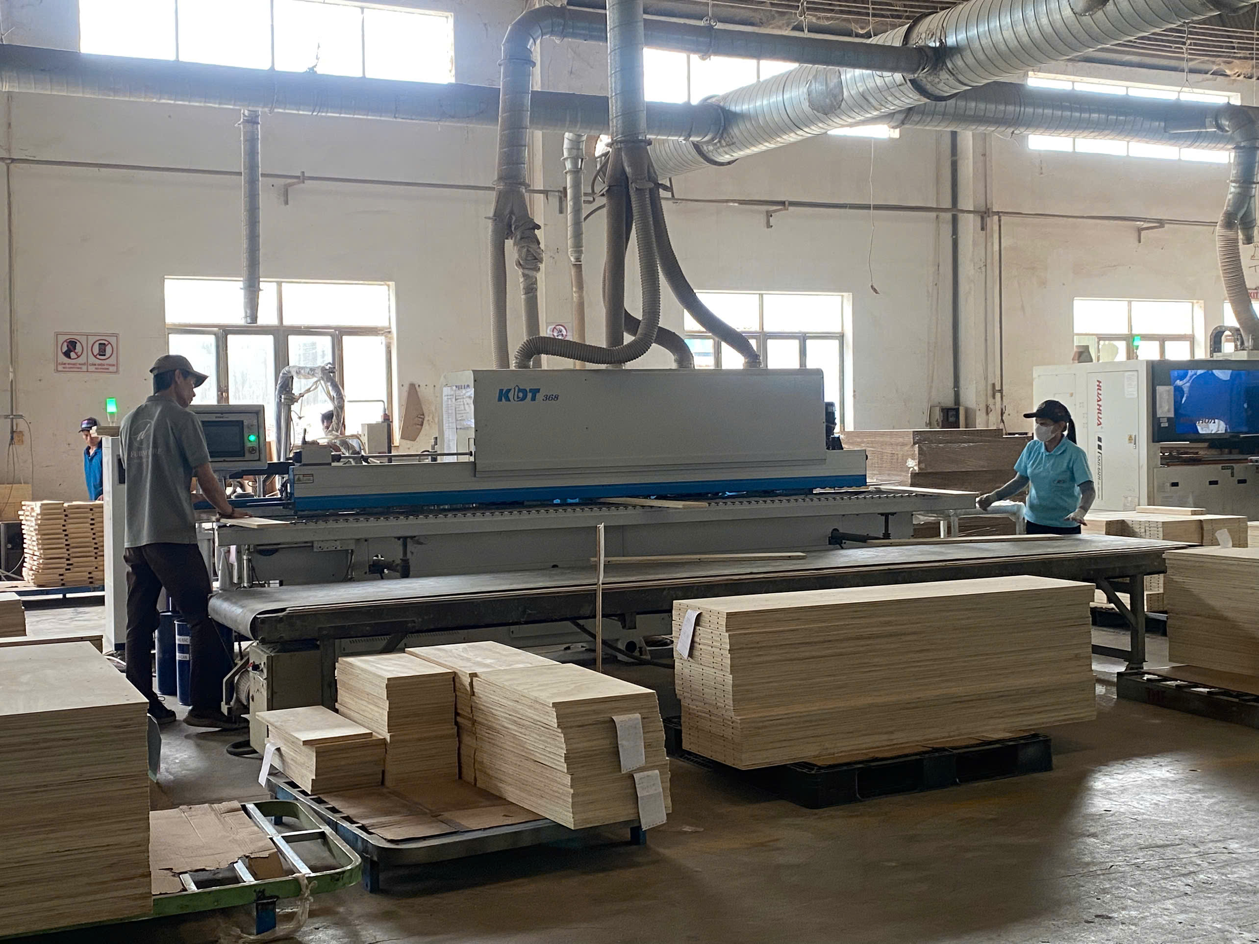Automatic Edge Banding Machine